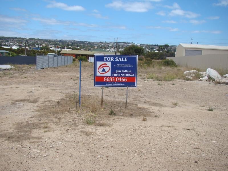 18 Bickers Avenue, Port Lincoln SA 5606