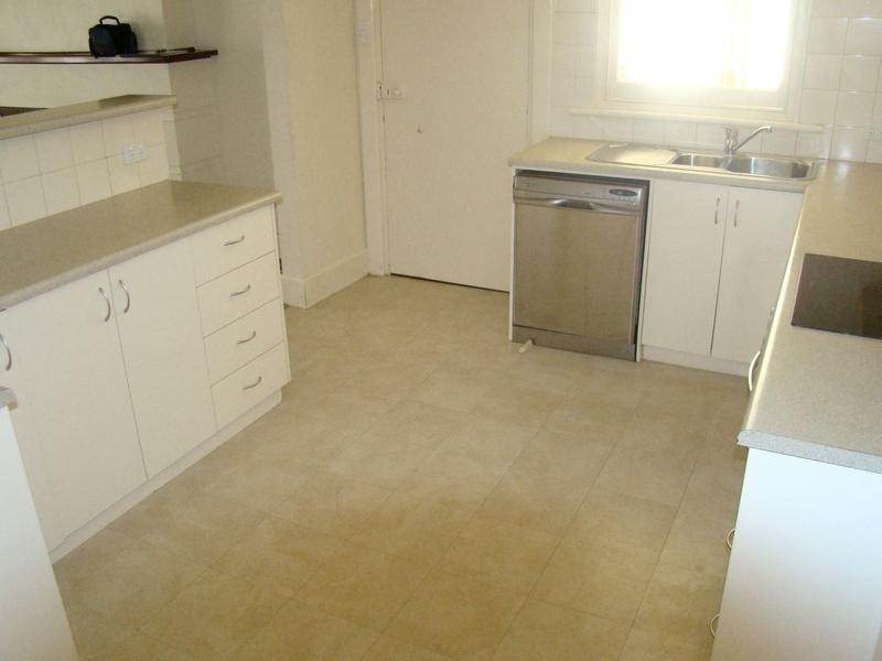 2 Flinders Highway, Port Lincoln SA 5606