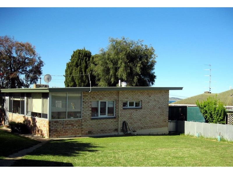 37 Flinders Highway, Port Lincoln SA 5606