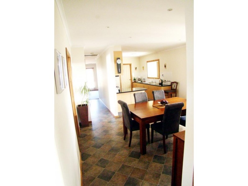 32 Orabanda Drive, Port Lincoln SA 5606