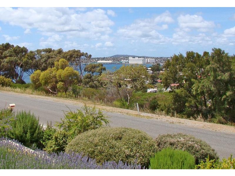 30 Valley View Drive, Port Lincoln SA 5606