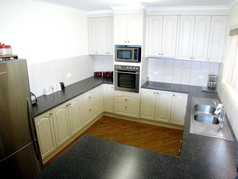 30 Valley View Drive, Port Lincoln SA 5606