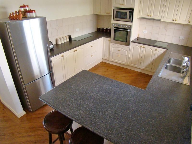 30 Valley View Drive, Port Lincoln SA 5606