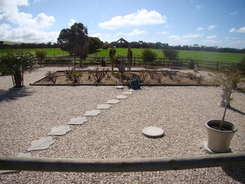 Lot 233, 233 Lincoln Highway, Louth Bay SA 5607