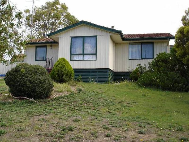 7 Vigar Street, Port Lincoln SA 5606