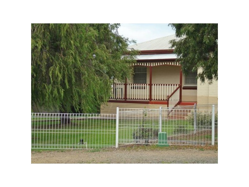 2 Dickens Street, Port Lincoln SA 5606