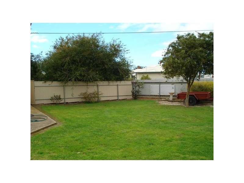 2 Dickens Street, Port Lincoln SA 5606