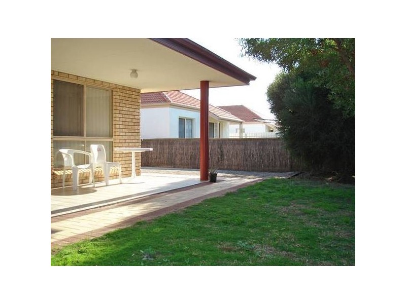 Parnkalla Avenue, Port Lincoln SA 5606