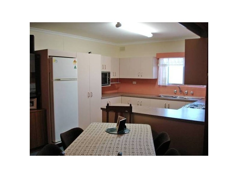 12 Kinmont Avenue, Port Lincoln SA 5606