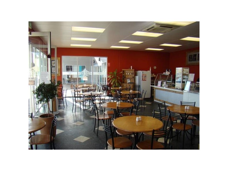 Shop 3, Port Plaza, Edinburgh Street, Port Lincoln SA 5606