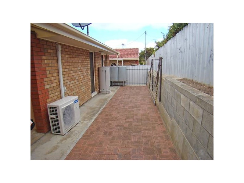 2/1 Roslyn Street, Port Lincoln SA 5606