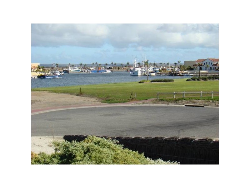 10 Calais Avenue, Port Lincoln SA 5606