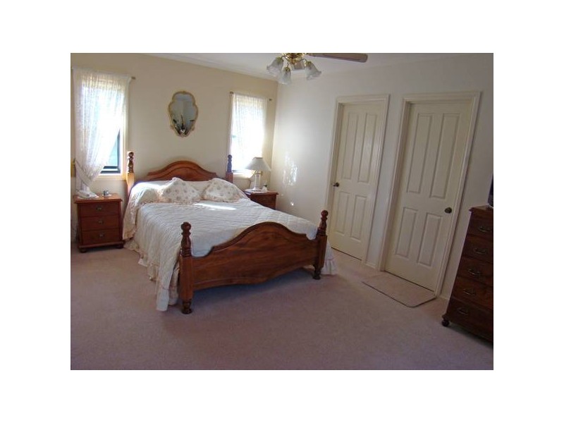 10 Calais Avenue, Port Lincoln SA 5606