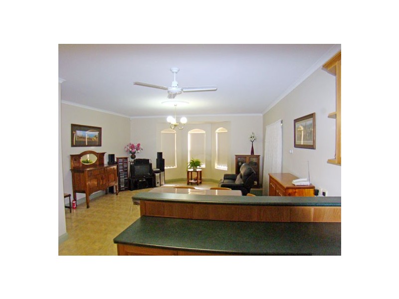 3 Hilltop Drive, Port Lincoln SA 5606