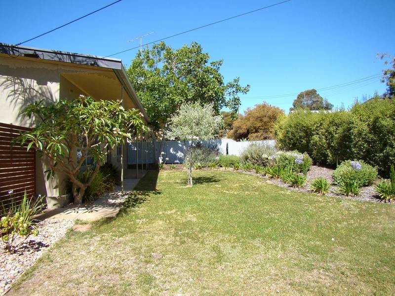 9 Amiens Place, Port Lincoln SA 5606