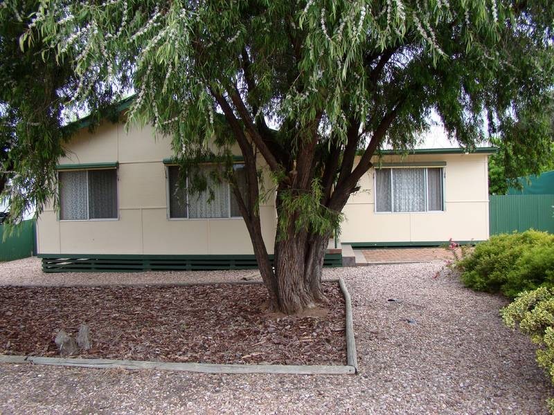 24 Heath Street, Port Lincoln SA 5606