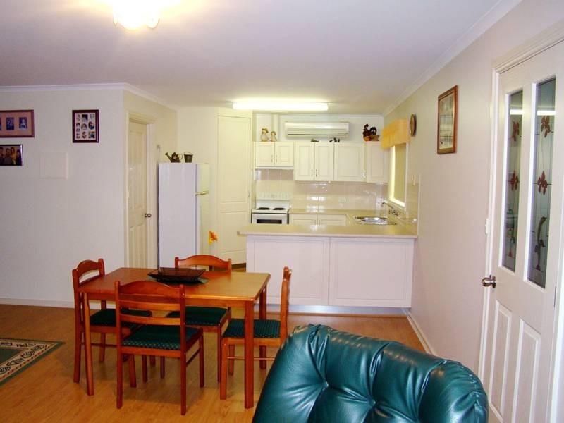 2/1 Roslyn Street, Port Lincoln SA 5606