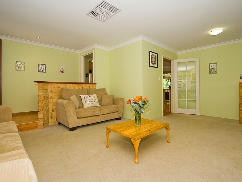 21 Wonambi Way, Wanneroo WA 6065