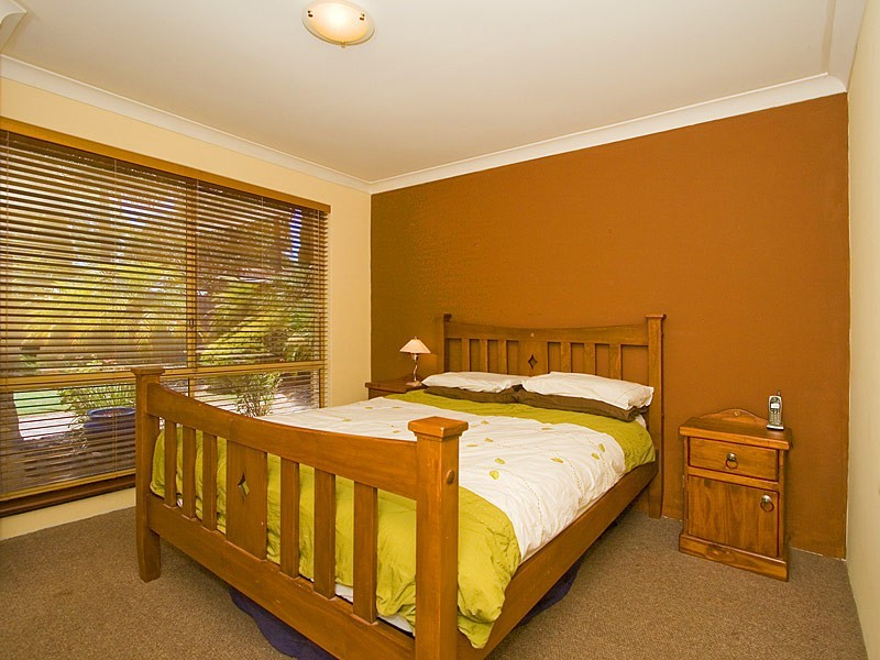 21 Wonambi Way, Wanneroo WA 6065