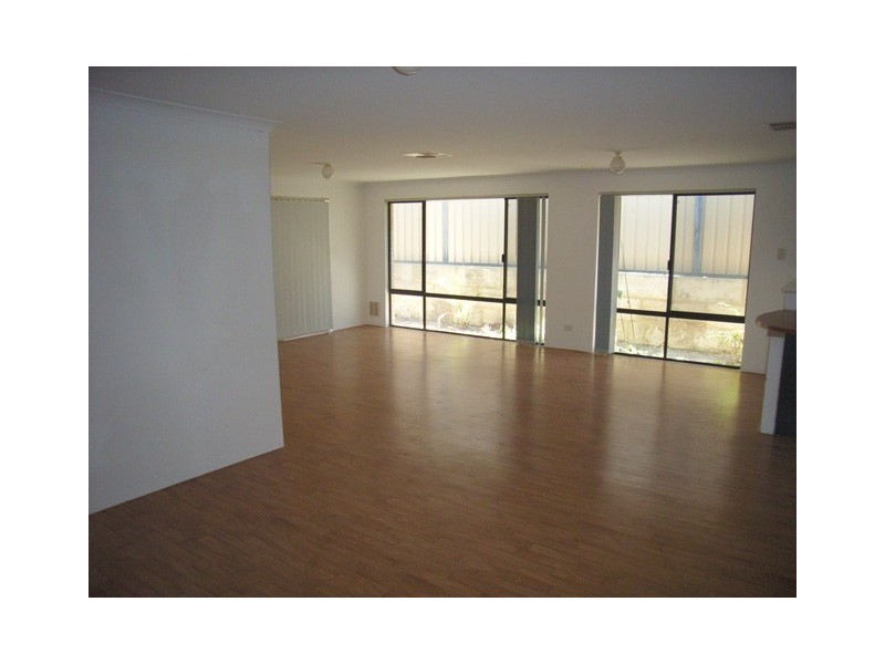 6 St Kilda Terrace, Clarkson WA 6030