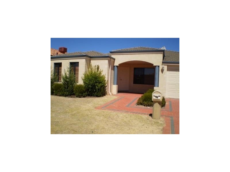 11 Chiddingstone Way, Darch WA 6065