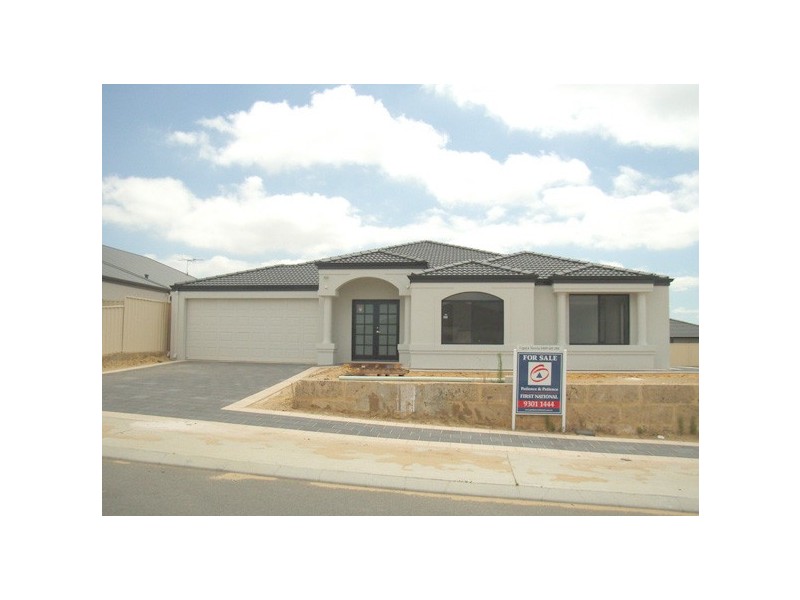 11 Hopewell Pass, Carramar WA 6031