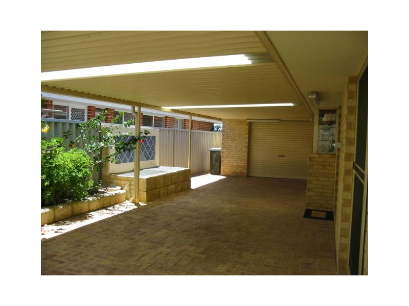 5 Miramare Blvde, Currambine WA 6028