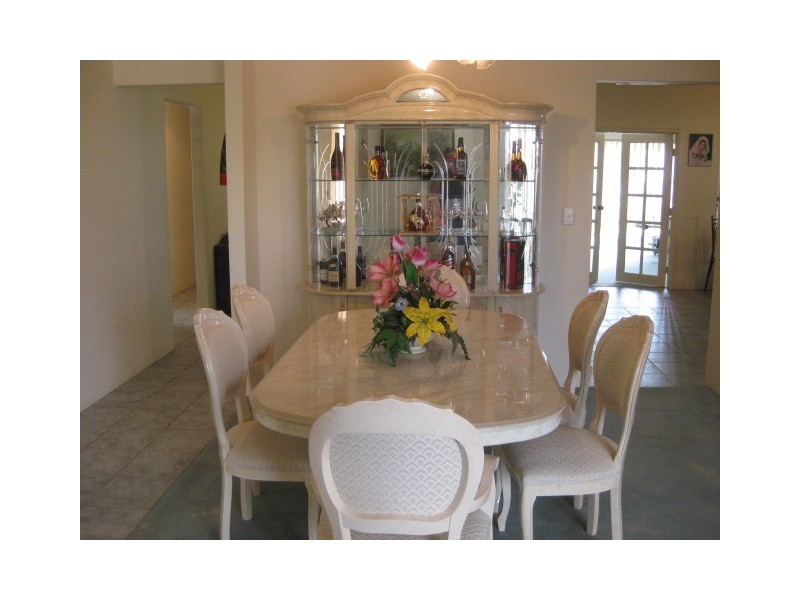 6 Manitoba Court, Joondalup WA 6027