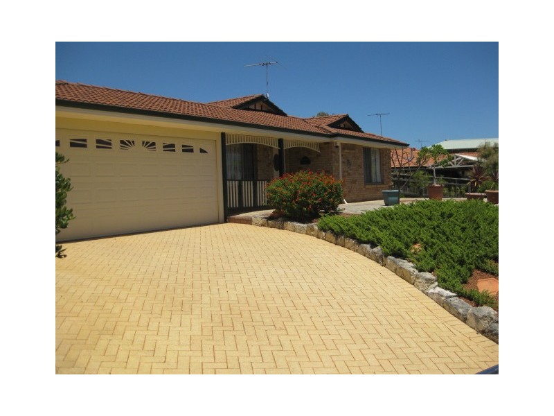 16 Castle Rock Turn, Joondalup WA 6027