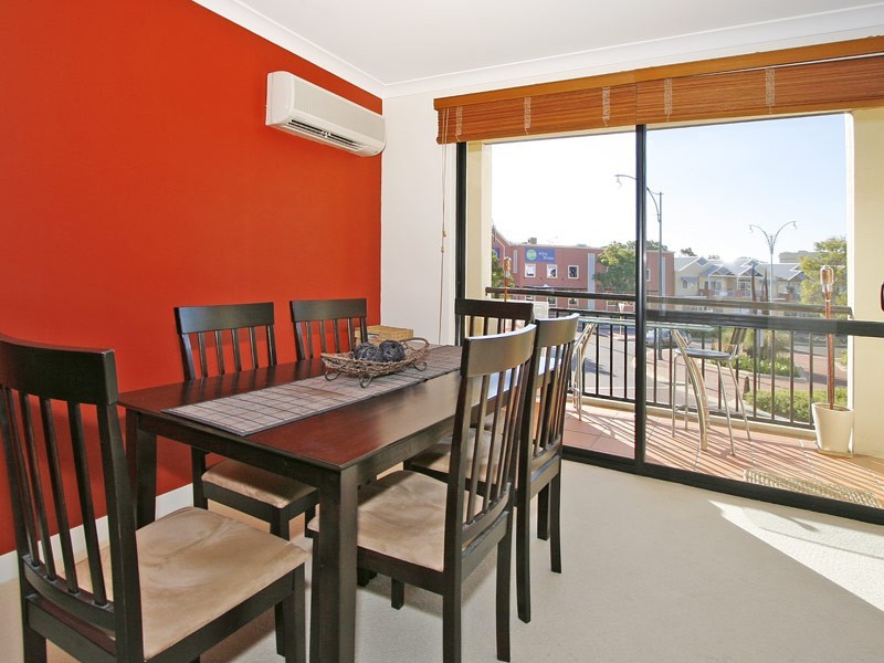 3/106 Boas Avenue, Joondalup WA 6027