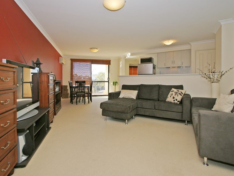 3/106 Boas Avenue, Joondalup WA 6027