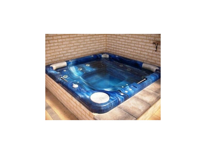 15 Malacca Way, Mindarie WA 6030