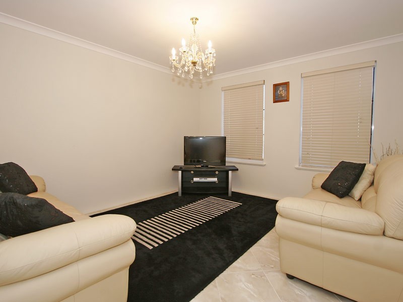 83 Ocean Keys Blvd, Clarkson WA 6030