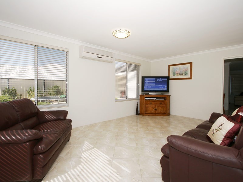 83 Ocean Keys Blvd, Clarkson WA 6030