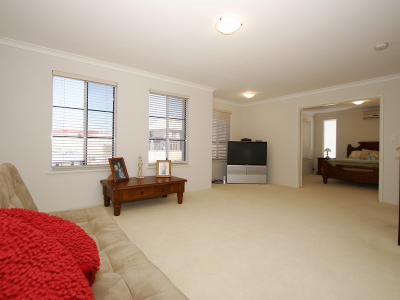 83 Ocean Keys Blvd, Clarkson WA 6030