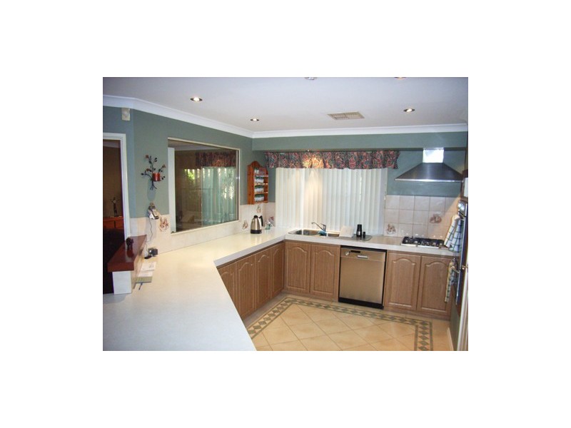 35 Aberfoyle Heights, Currambine WA 6028