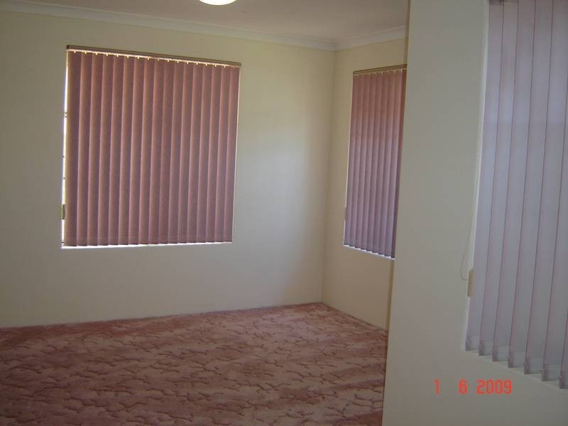 25 Eastleigh Loop, Currambine WA 6028