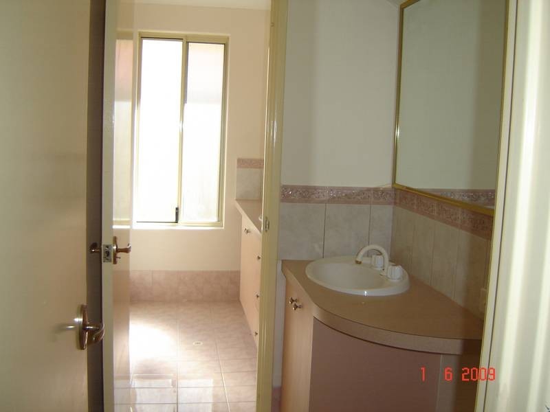 25 Eastleigh Loop, Currambine WA 6028
