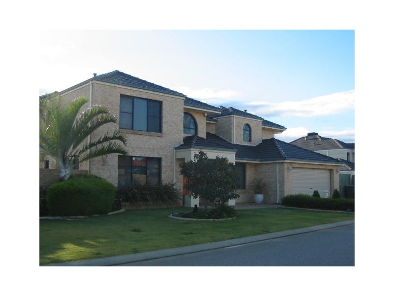1 Gullane Court, Currambine WA 6028