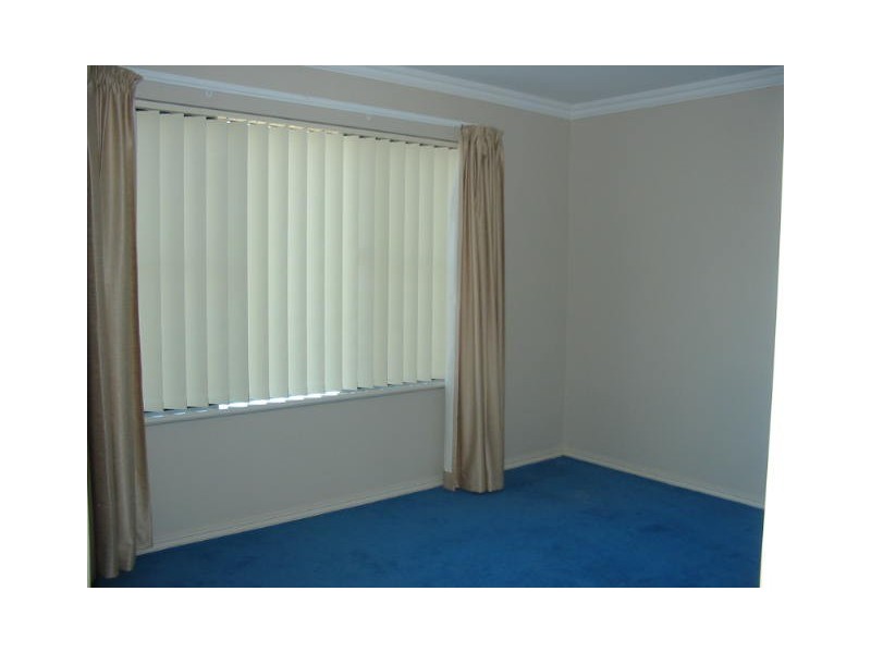 1 Gullane Court, Currambine WA 6028