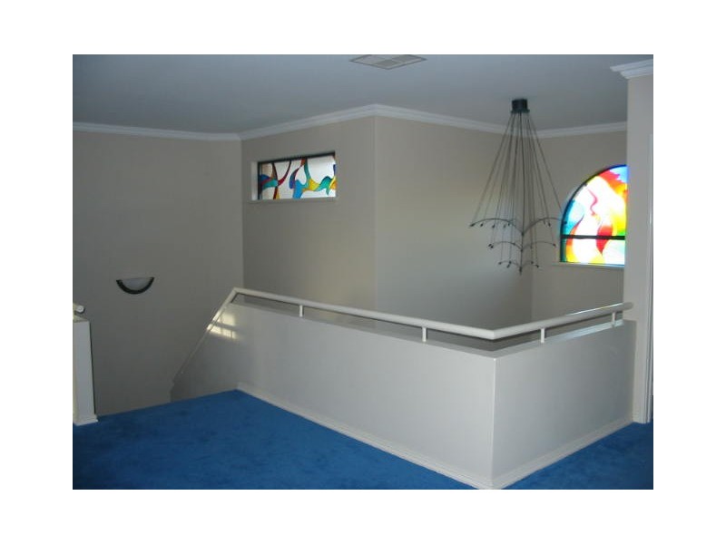 1 Gullane Court, Currambine WA 6028