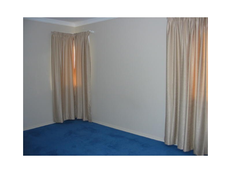 1 Gullane Court, Currambine WA 6028