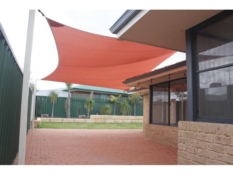 Lot 446, 4 Camelot Grove, Carramar WA 6031
