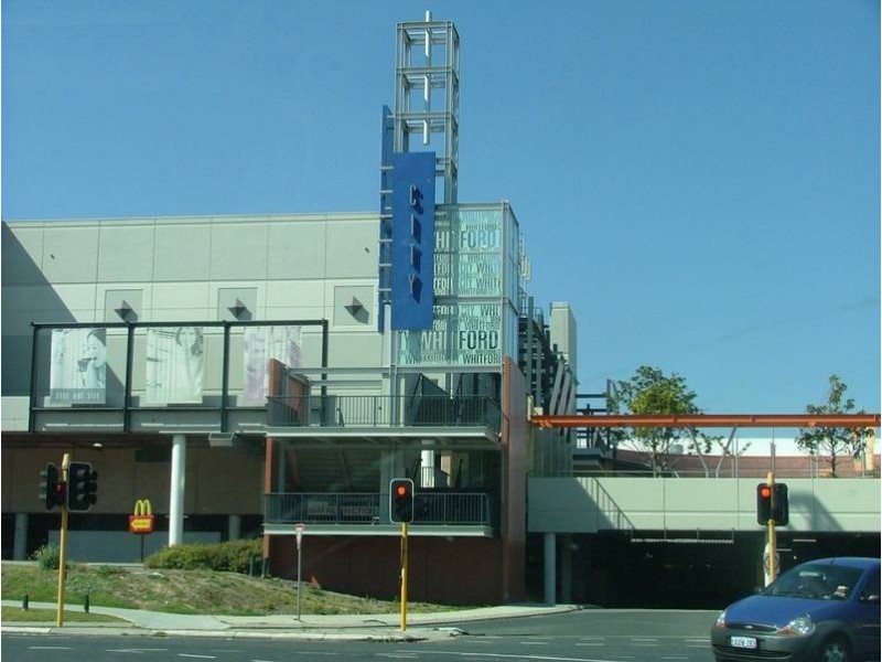 15 b Monkhouse Way, Hillarys WA 6025