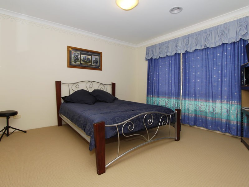 91 Stonehaven Parade, Kinross WA 6028