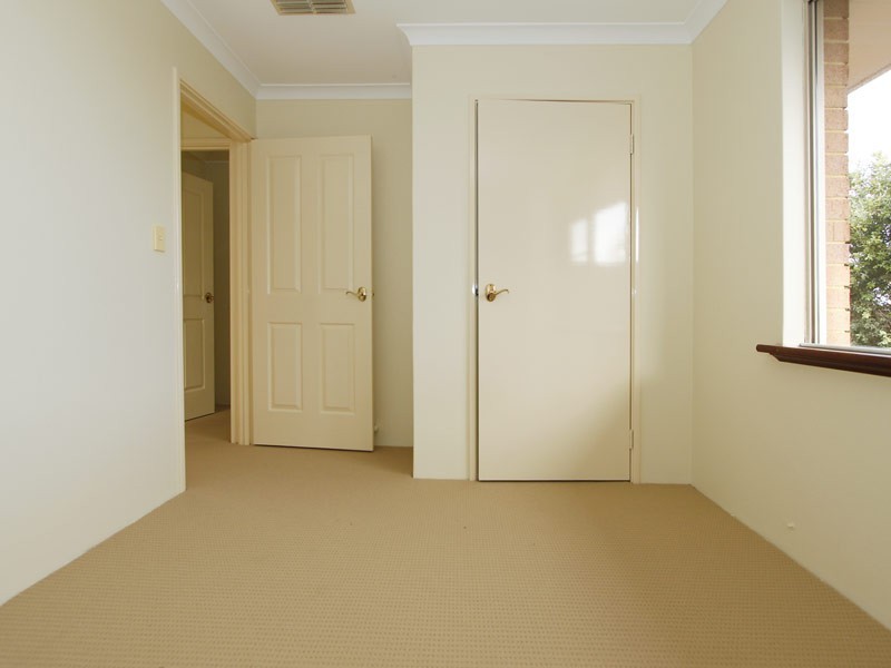 91 Stonehaven Parade, Kinross WA 6028