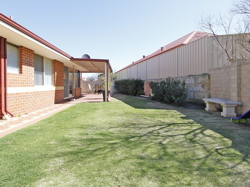 4 Swiftsure Place, Currambine WA 6028