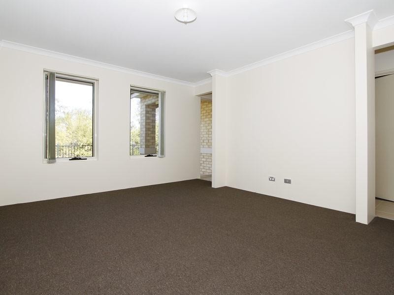 4 Nannup Bend, Baldivis WA 6171