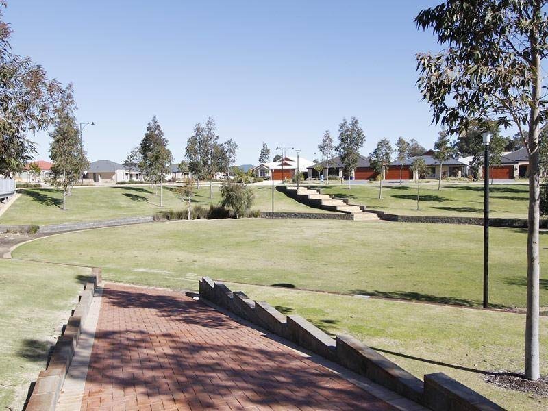 4 Nannup Bend, Baldivis WA 6171