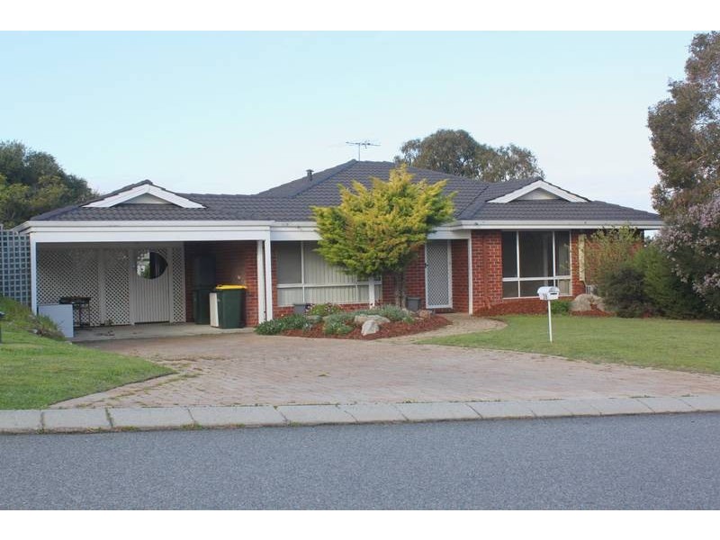 38 Quinault Loop, Joondalup WA 6027